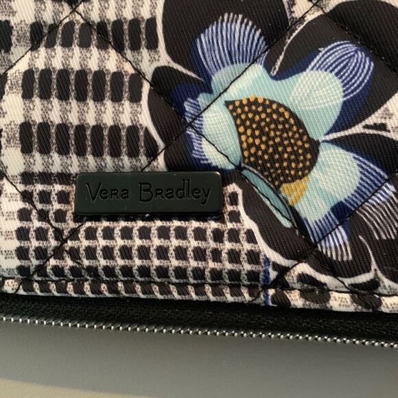 Vera Bradley Plaid Wallet NWT - Picture 2 of 9